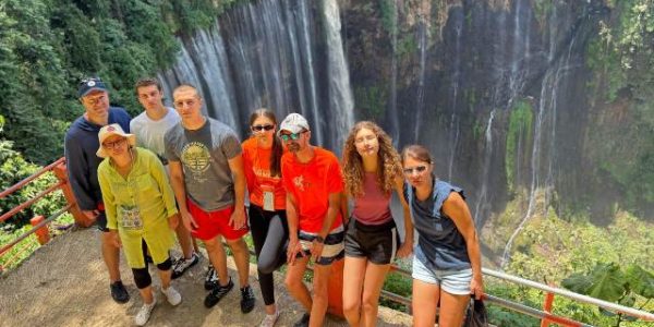 Car Rental with Driver from Surabaya to Tumpak Sewu Waterfall